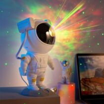 projetor-de-luz-astronauta